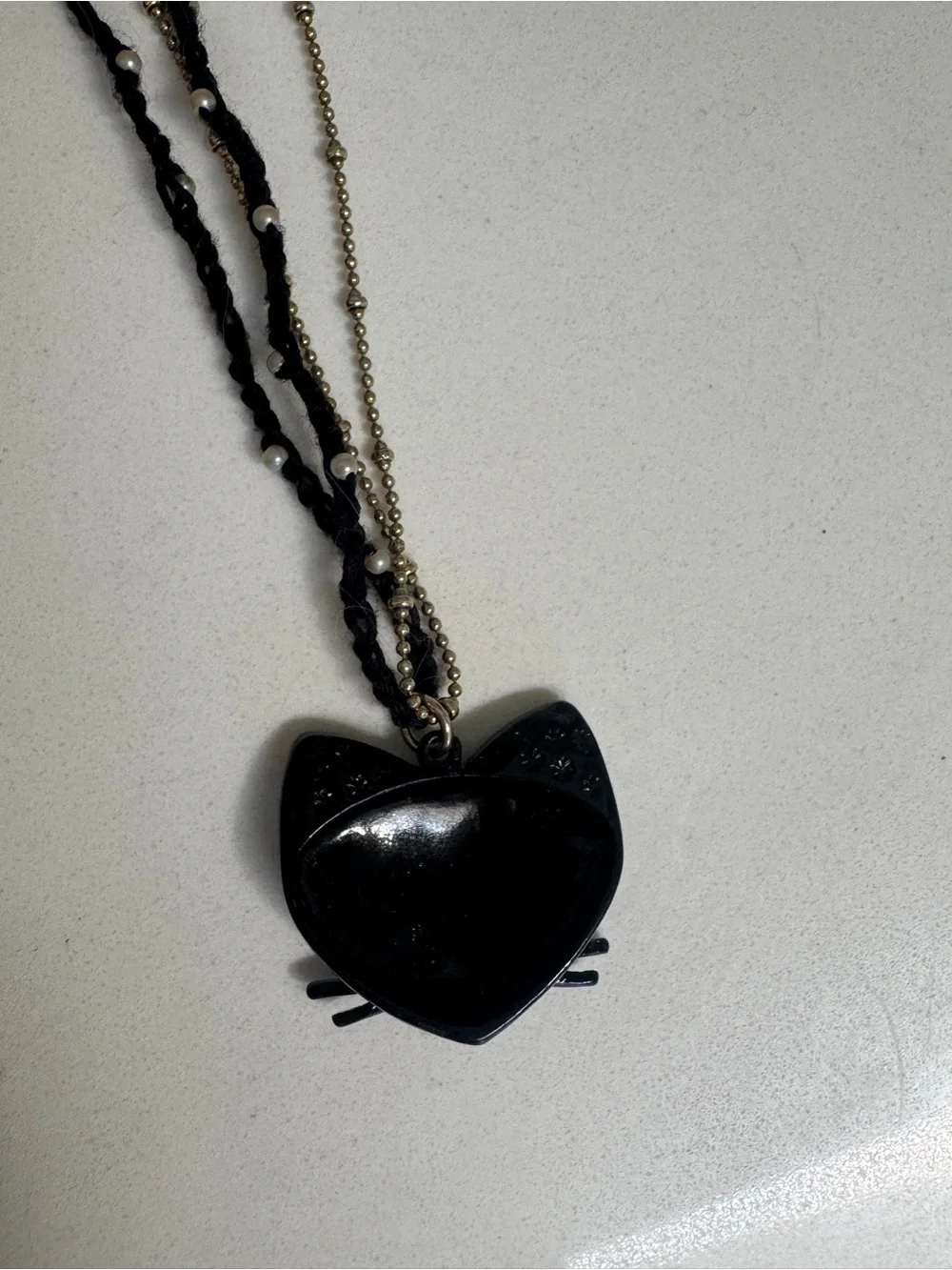 Unbranded Black Cat Pendant Necklace with Crystal Accents